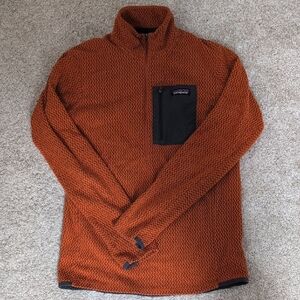 Patagonia Men's Rust Zip-Up Sweater with Black Accent